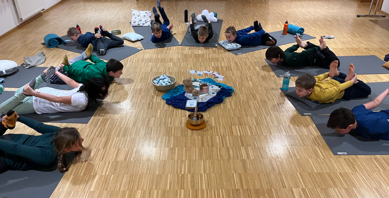 Mach die Robbe - Rückbeuge