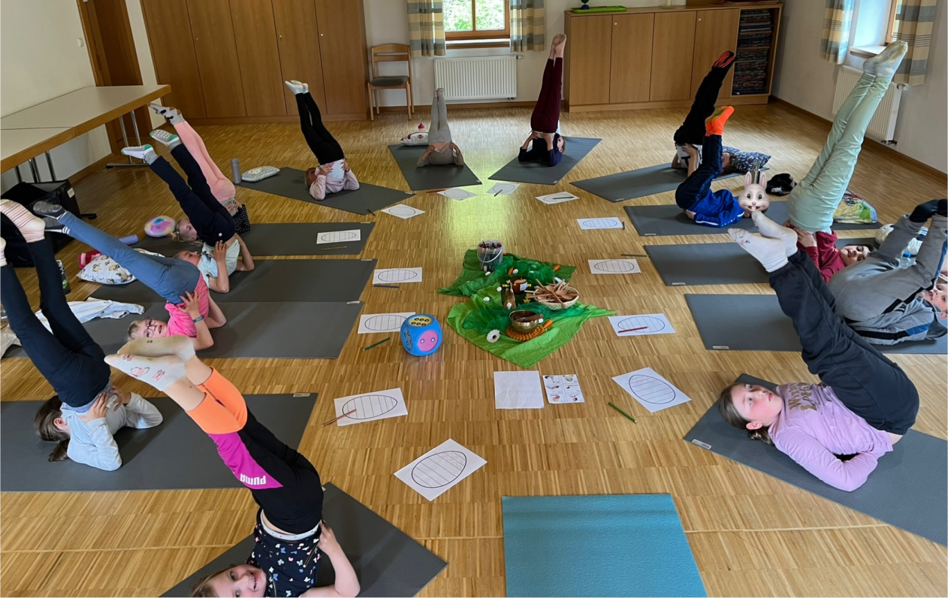 YoliYoga® Osterspecial - "Osterkerze"